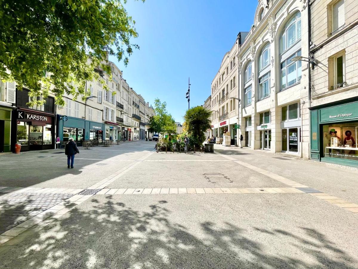 Niort - Hyper-Centre - Appartements En Duplex Ou Triplex - Wifi Fibre - Nouveau ภายนอก รูปภาพ
