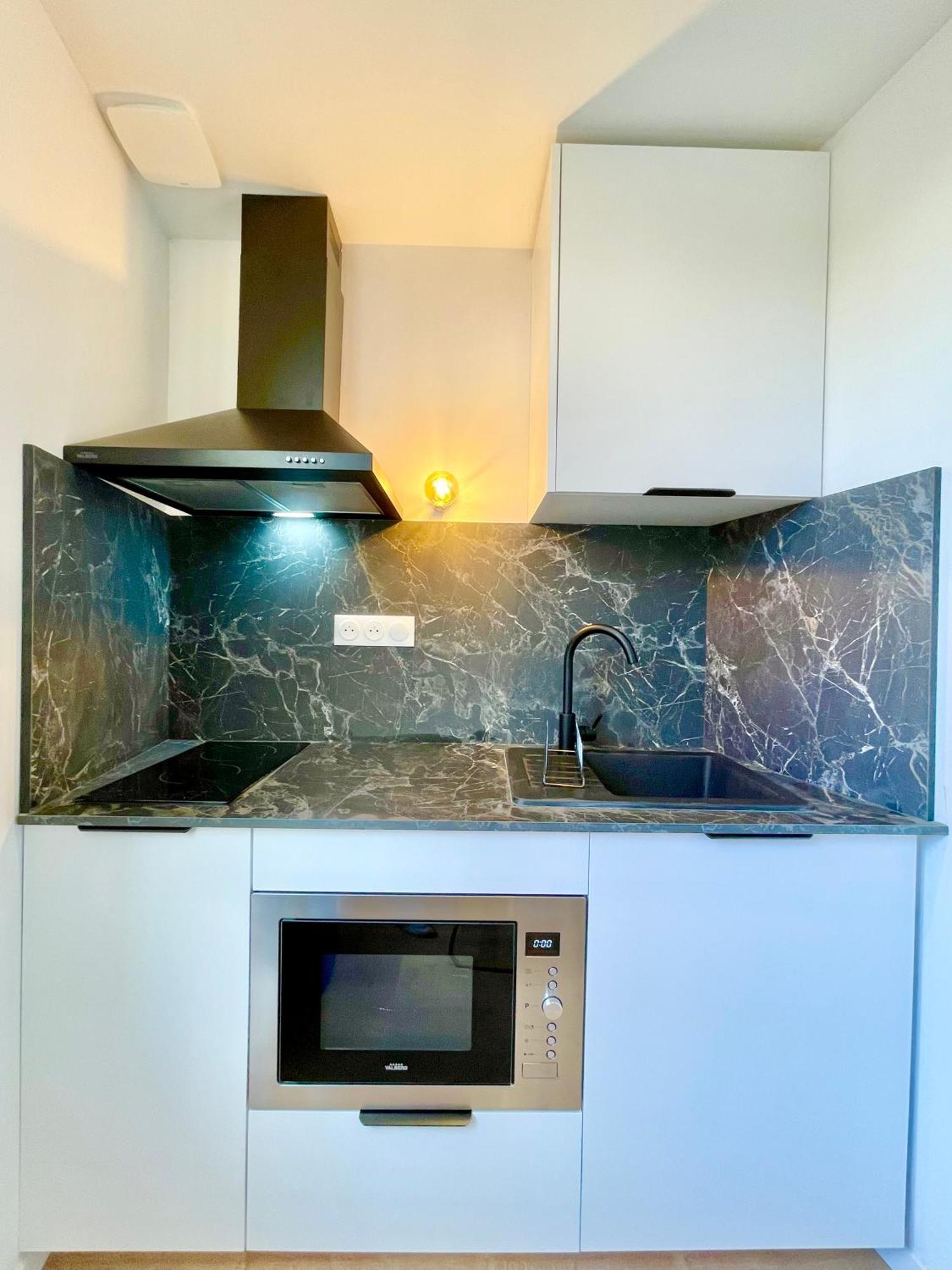 Niort - Hyper-Centre - Appartements En Duplex Ou Triplex - Wifi Fibre - Nouveau ภายนอก รูปภาพ